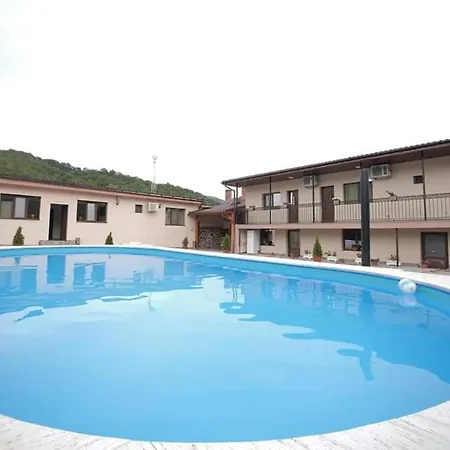 Casa De Vacanta Elisa Dubova